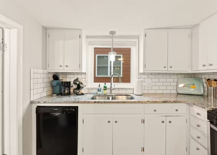 aa54a818-86df-46af-ac7f-5ed280d65bb1